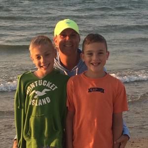 Meet your Posher, Regina